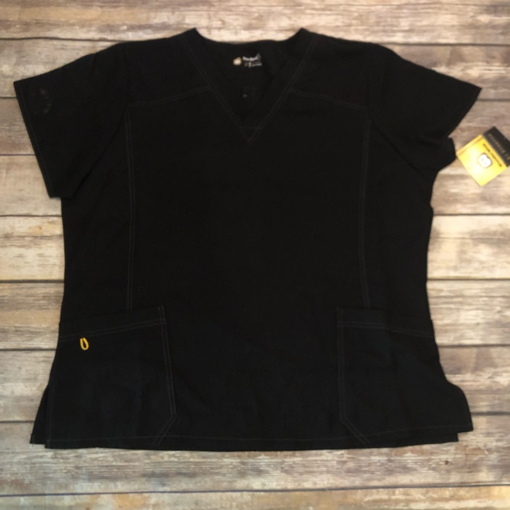 Men’s 2x scrubs top